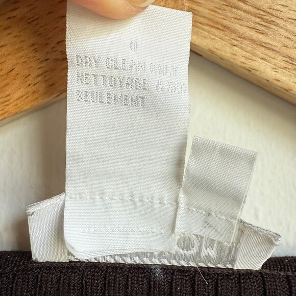 Votre Nom Brown Silk Blend Knit Top w/ Removable Brooch Size S - Picture 6 of 8